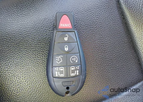 2015 Chrysler Town & Country Touring from USA, damaged, VIN 2C4RC1BG6FR505652